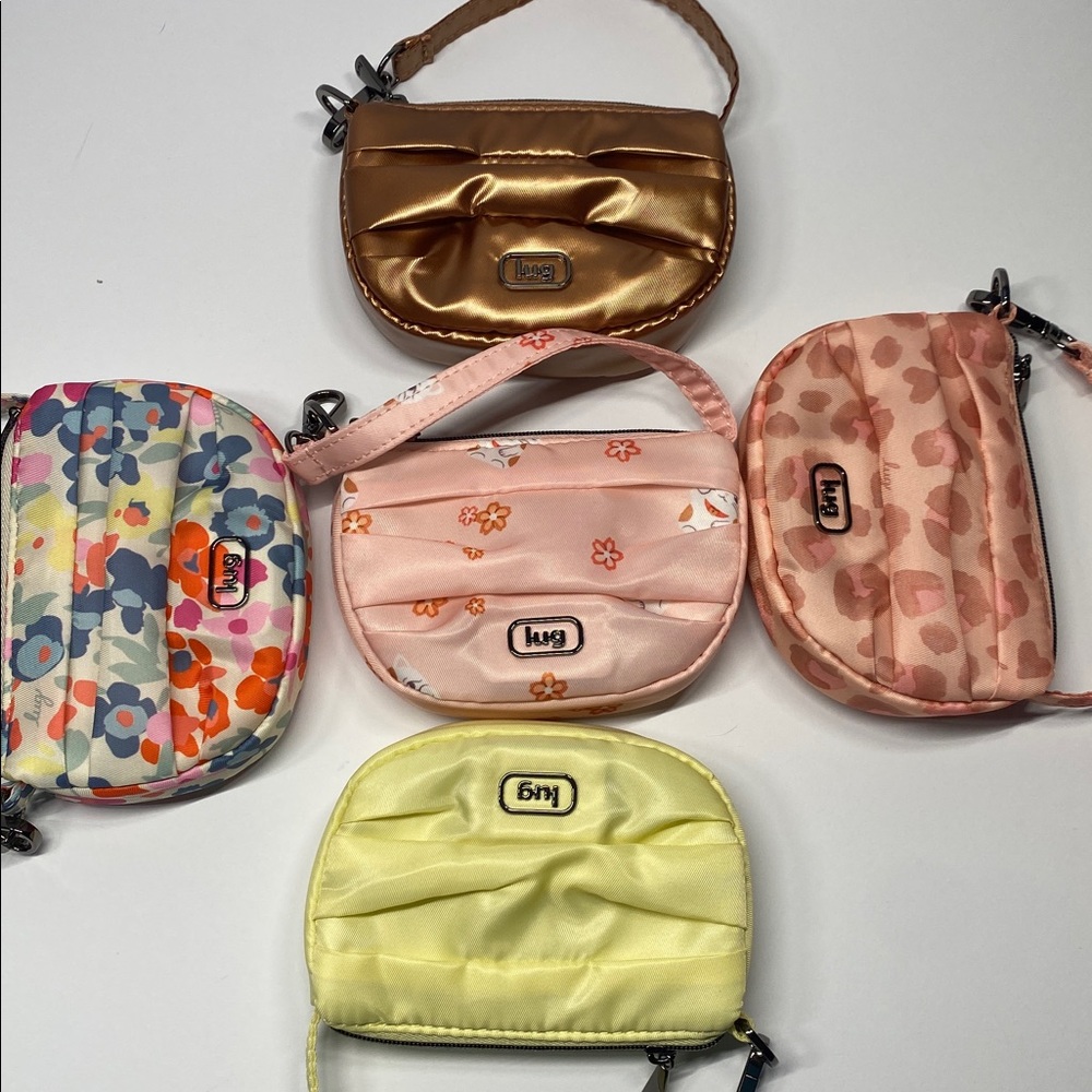 NWOT Lug Set of 5 Disco Pouches